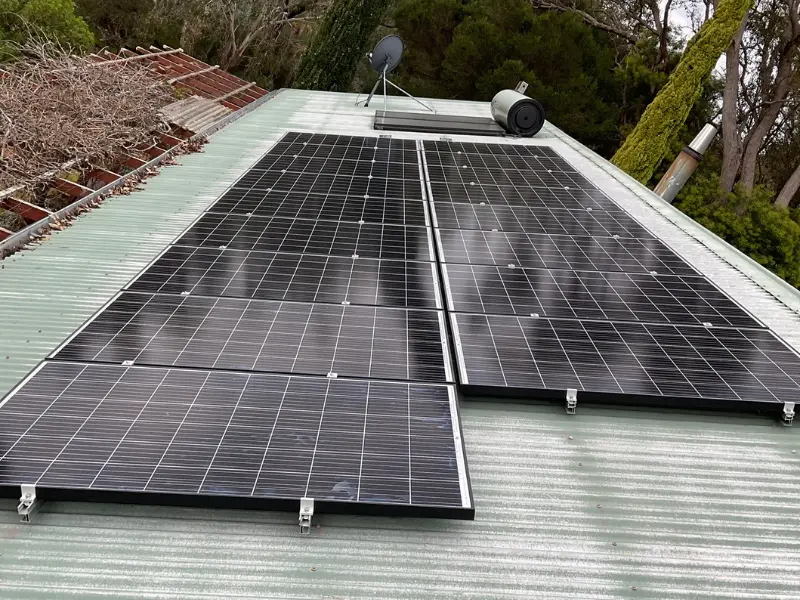 Solar panels in Perth. Perth Hills install